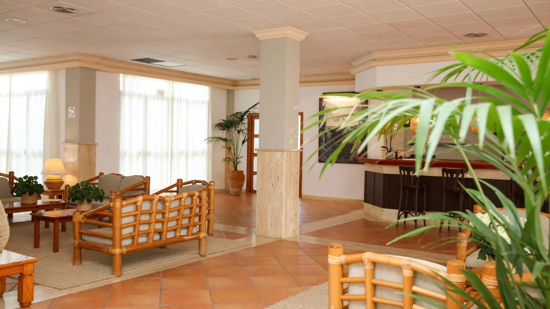 Nuramar Resort&Villas Cala'N Bosch  Apartahotel Cala'N Bosch (Menorca)