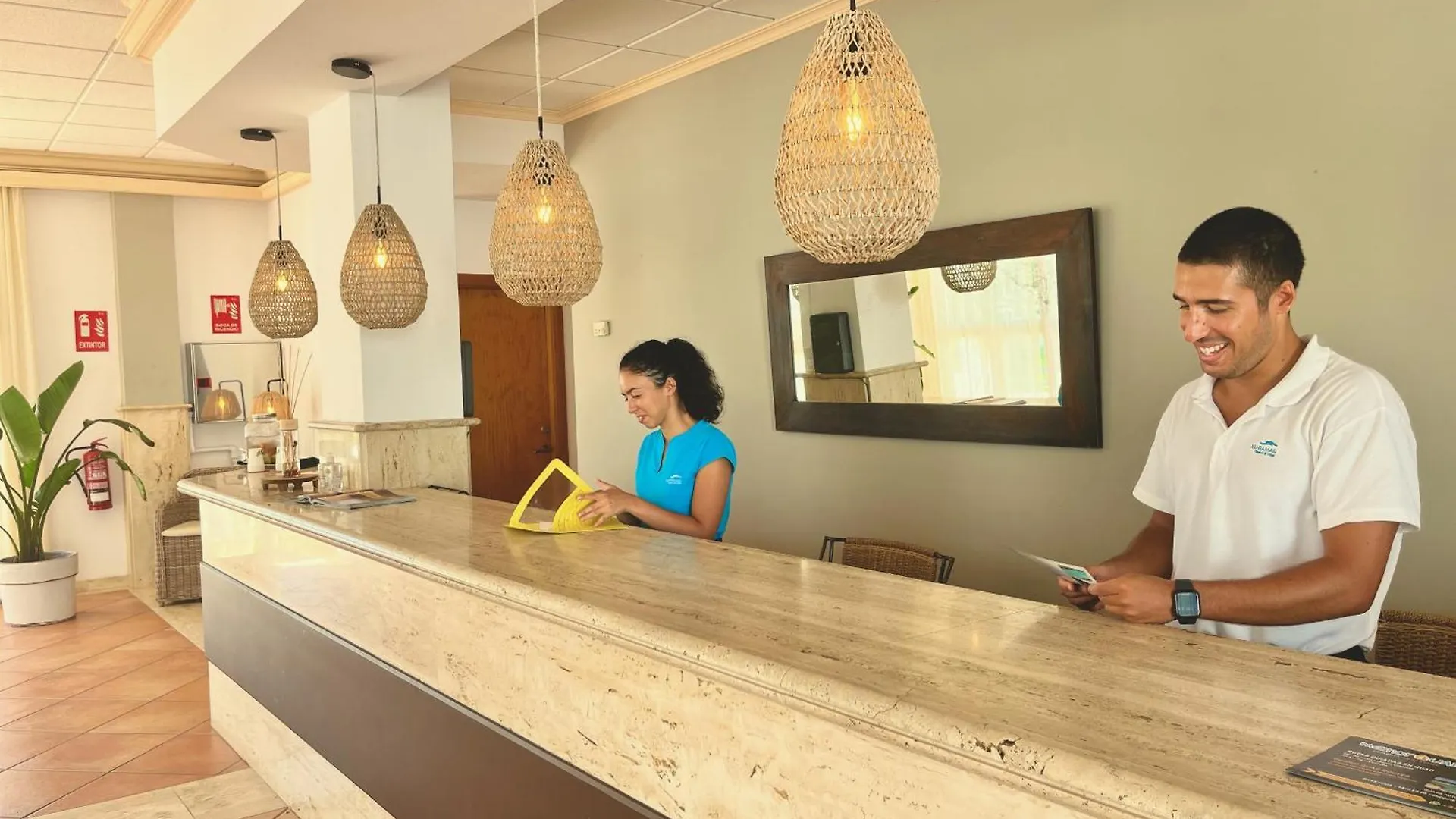 Nuramar Resort&Villas Cala'N Bosch  Apartahotel Cala'N Bosch (Menorca)