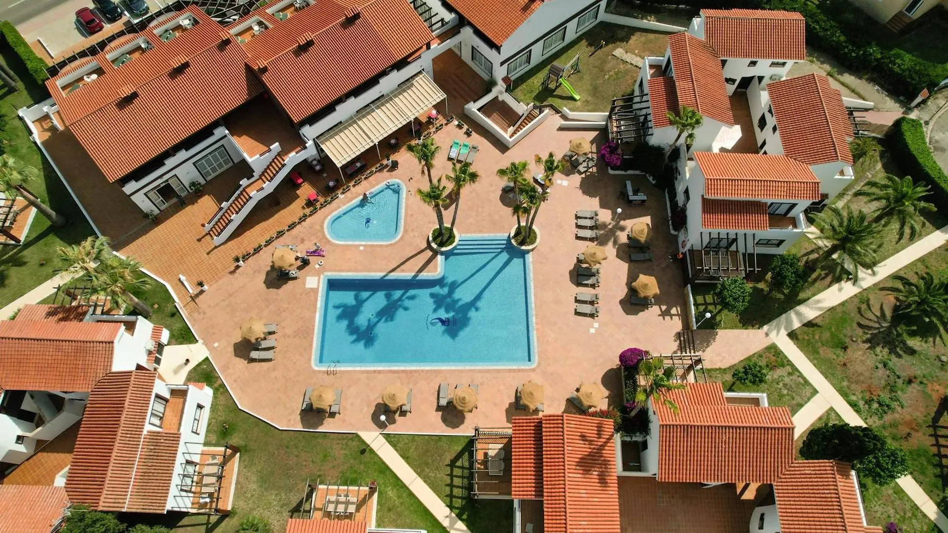 ****  Nuramar Aparthotel Cala en Bosch Španělsko