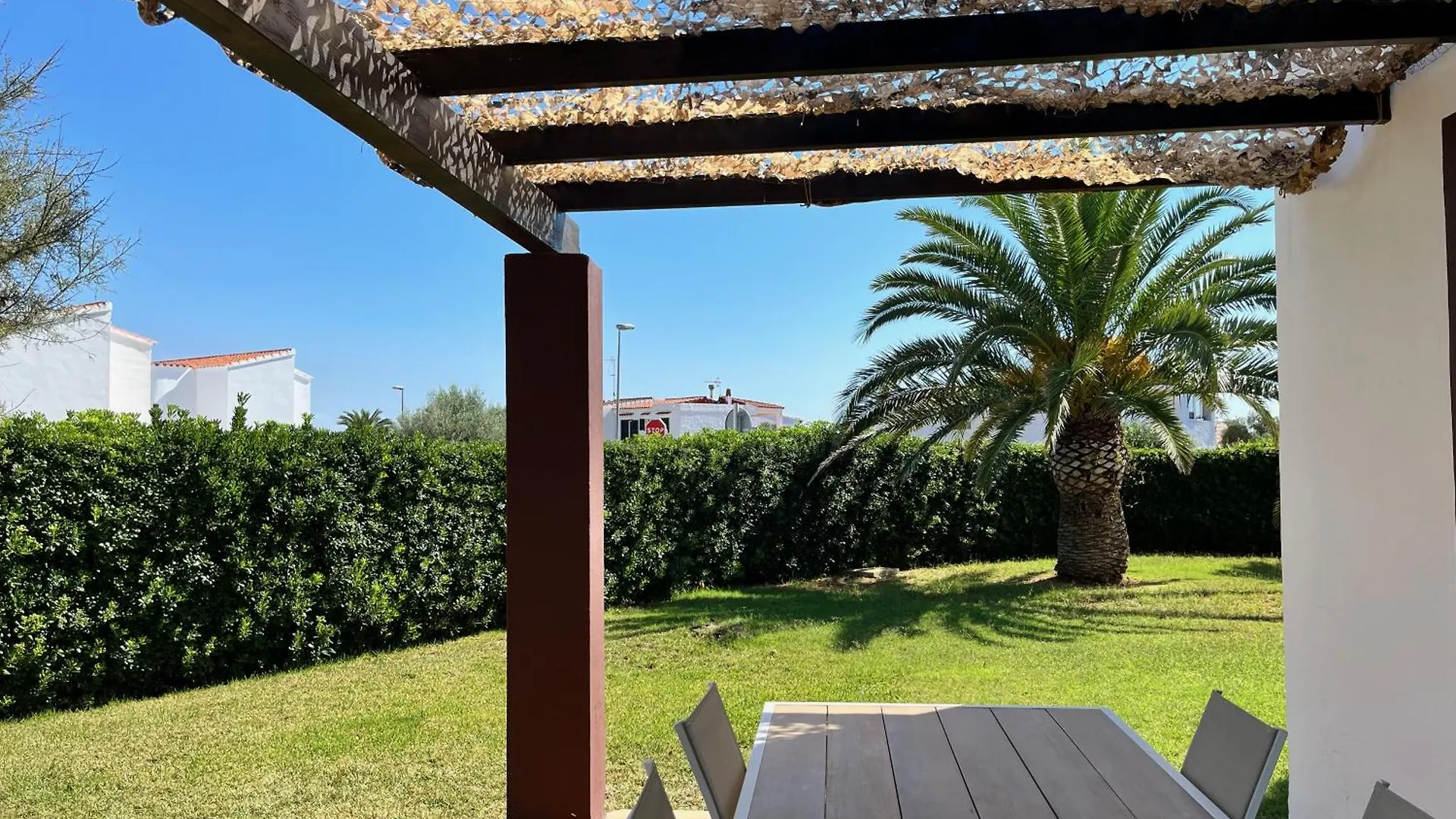 Nuramar Aparthotel Cala'N Bosch  Cala'N Bosch (Menorca)